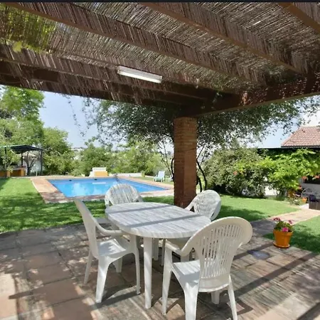 Nyaraló El Campito - *