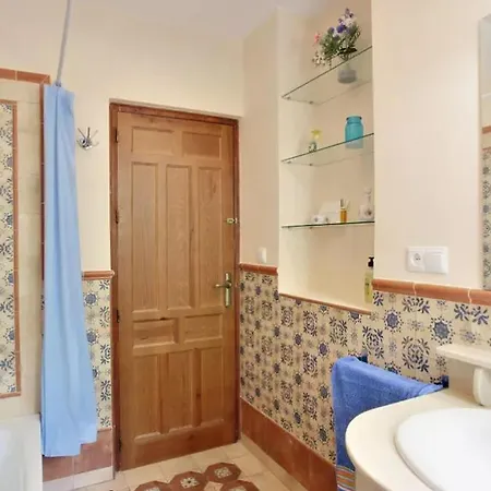 Nyaraló El Campito - *